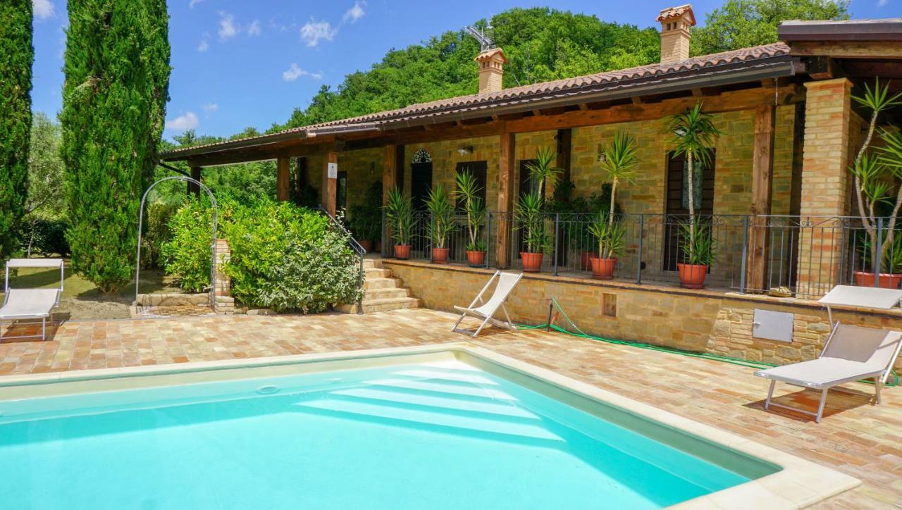 Agriturismo Pascucci Tolentino Εξωτερικό φωτογραφία